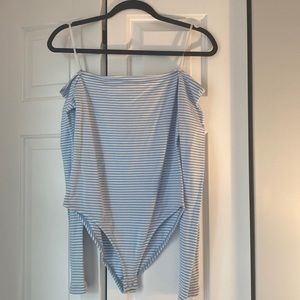 NWT. Woman’s Forever21 blue striped off the shoulder bodysuit. Size large.